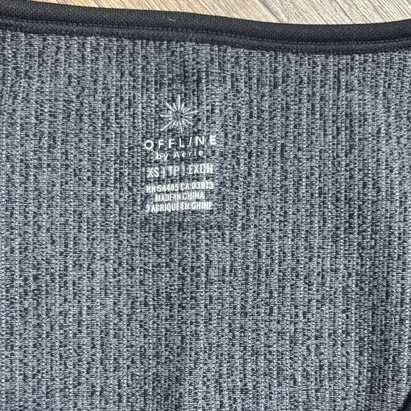Offline by Aerie ribbed cropped long sleeve workout top - Picture 2 of 7